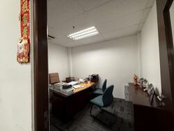 Enterprise One (D14), Factory #567613201